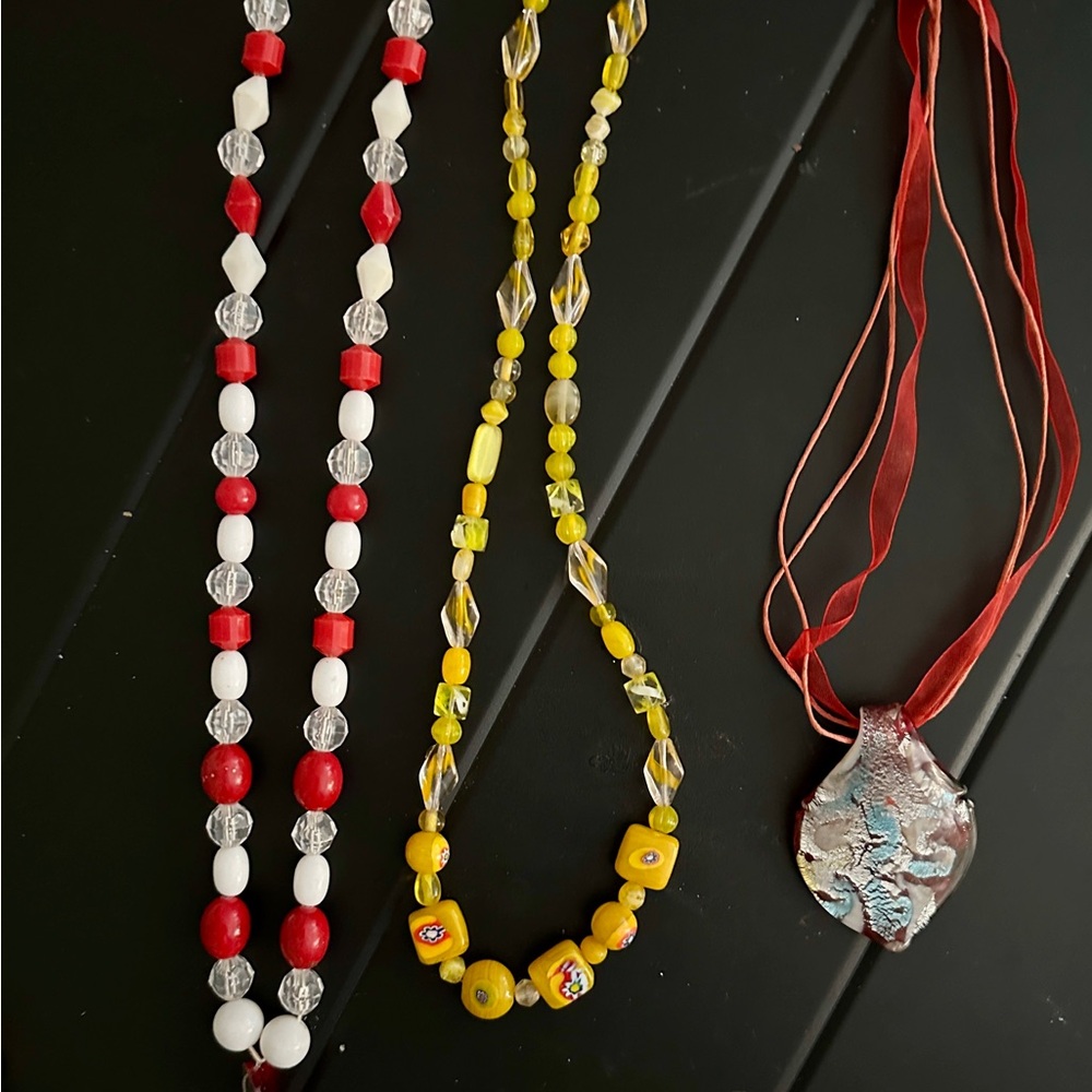 Colorful Beaded Necklace Set - Picture 6 of 7